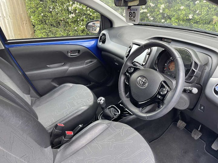 Blue Toyota Aygo VVT-i X-clusiv 2019