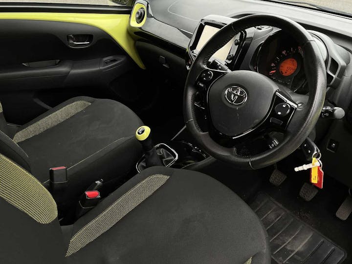 Yellow Toyota Aygo VVT-i X-cite 3 2016