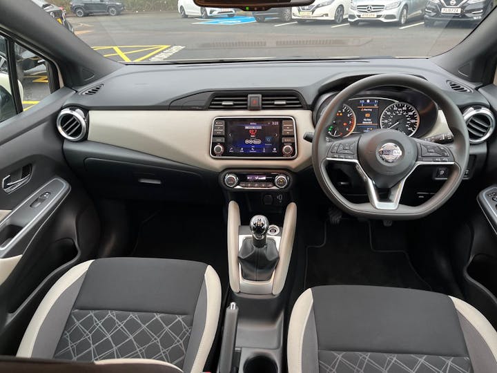 White Nissan Micra Ig-t Acenta Limited Edition 2019