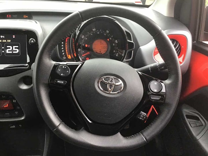 Red Toyota Aygo VVT-i X-trend 2020