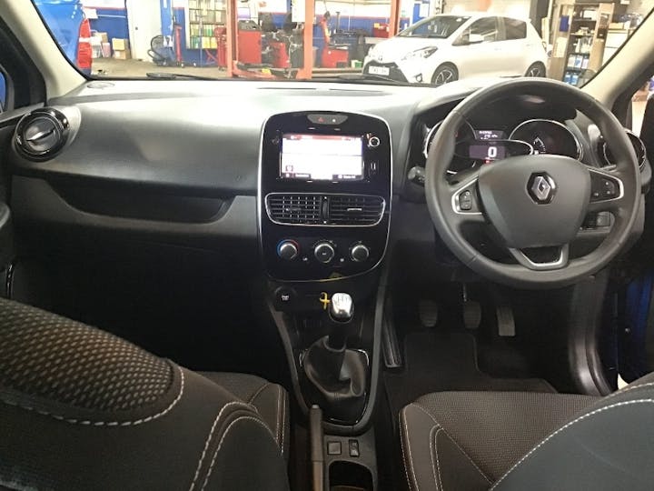 Blue Renault Clio 0.9 Urban Nav Tce 2018