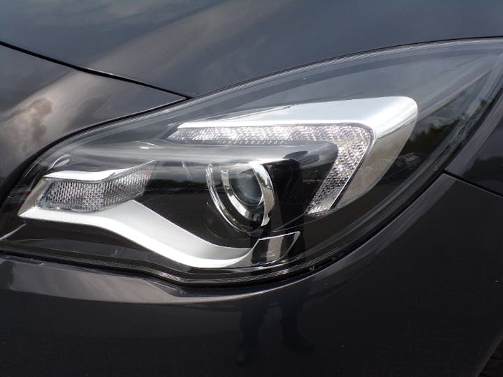 Grey Vauxhall Insignia 2.0 SRi Nav Vx-line CDTi S/S 2016