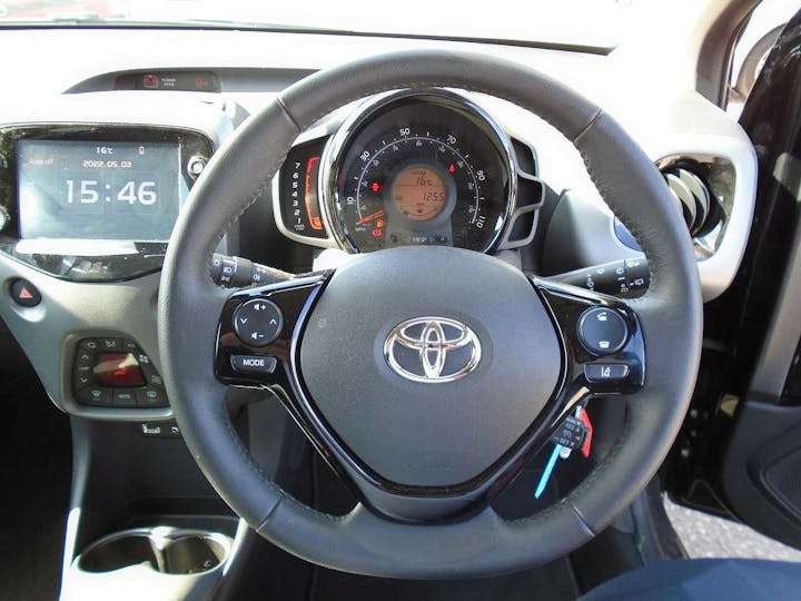 Black Toyota Aygo VVT-i X-trend Tss 2021