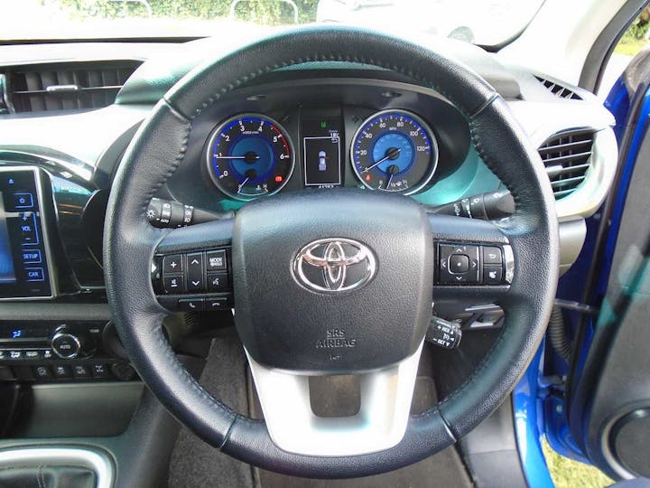 Blue Toyota Hilux Invincible 4wd D-4d Dcb 2019