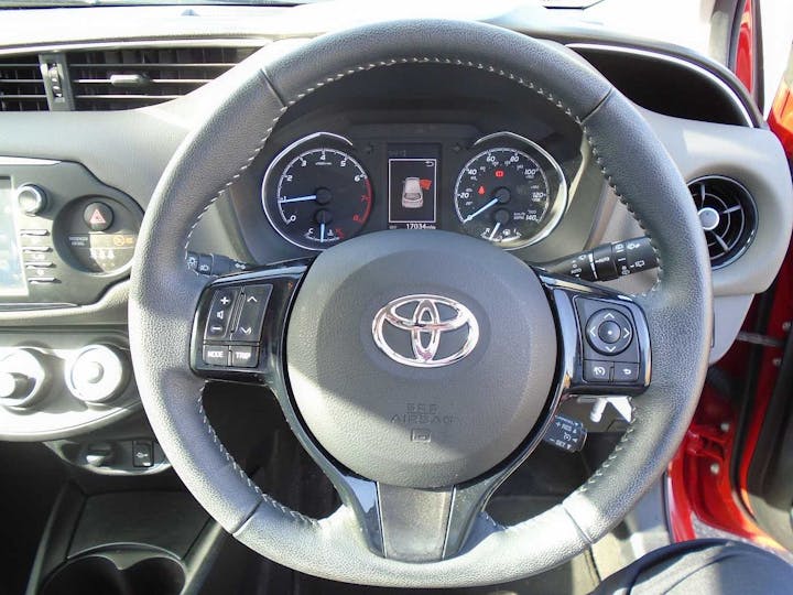 Red Toyota Yaris VVT-i Icon Tech 2019